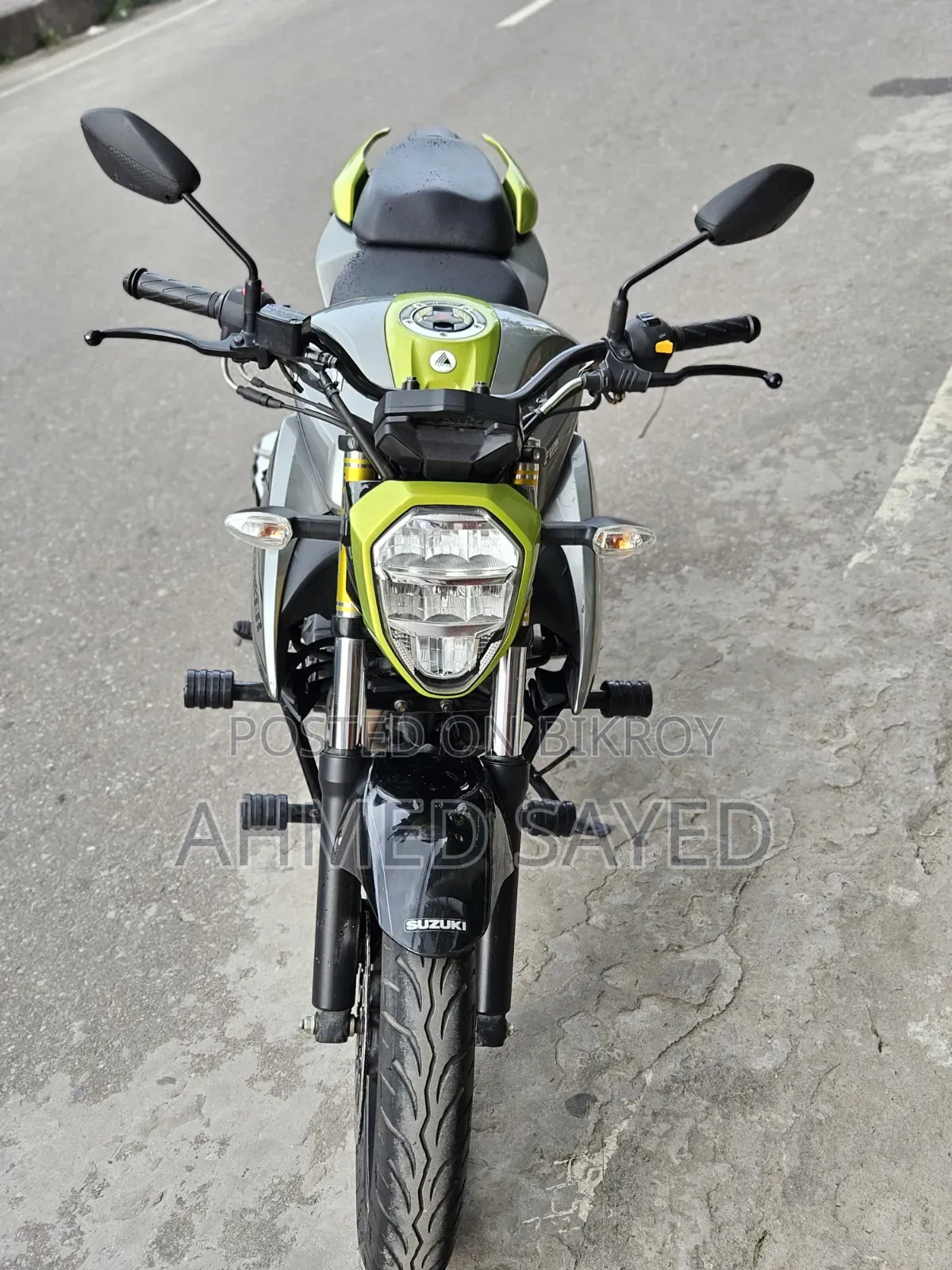 Suzuki Gixxer 2025 Gray