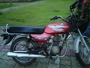 Bajaj Boxer 100 1997 Red