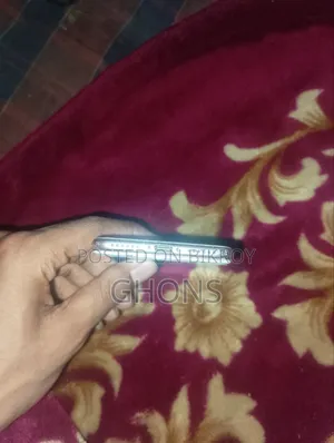 অ্যাপল আইফোন ৮ ৬৪ জিবি গোল্ড