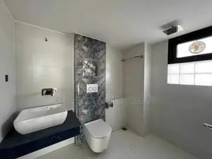 4 Bedroom Apartment in Banasree for Sale