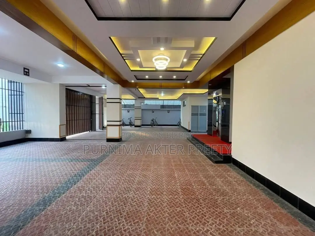 4 Bedroom Apartment in Banasree for Sale