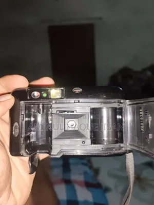 Vintage Winpet Excel-1 Auto Flash/Dx Film Camera (1990s)