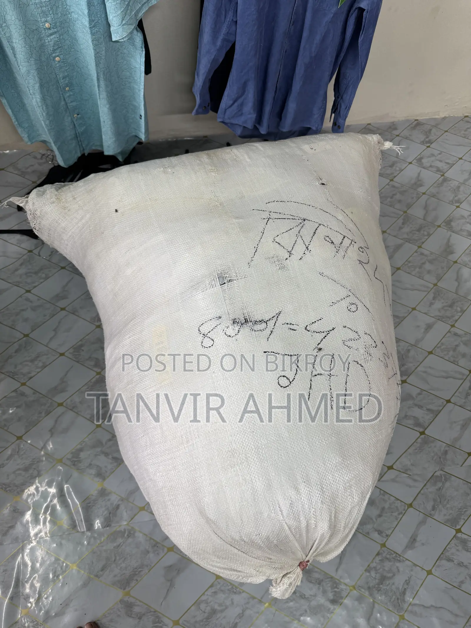 প্রিমিয়াম কোয়ালিটির শার্টের লট/গাইট বিক্রয় – ৩৭০ পিস