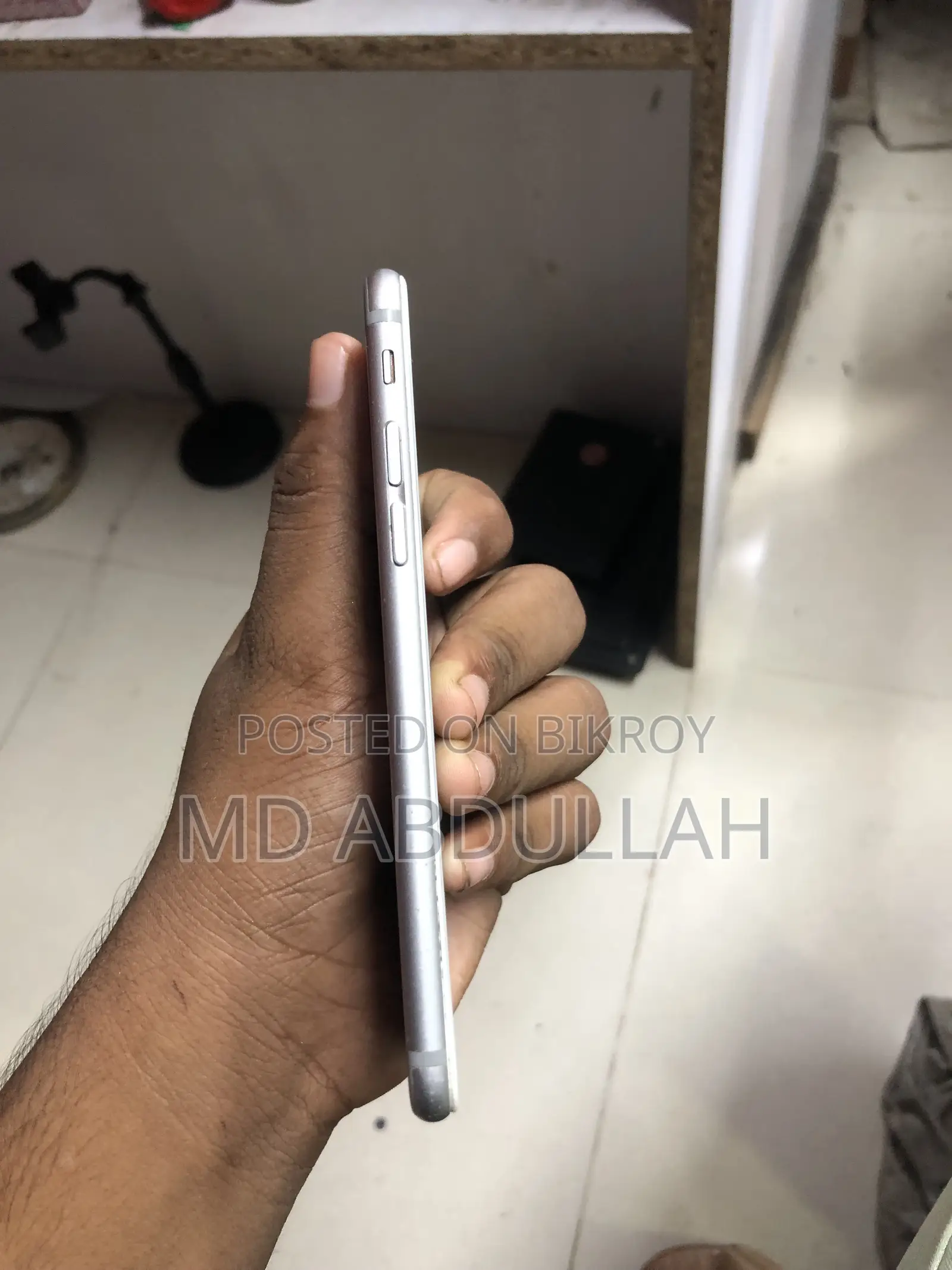 অ্যাপল আইফোন ৬এস ৬৪ জিবি হোয়াইট