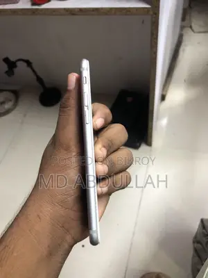 অ্যাপল আইফোন ৬এস ৬৪ জিবি হোয়াইট