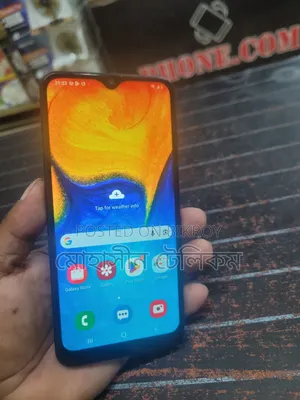 Samsung Galaxy A20 32 GB Black