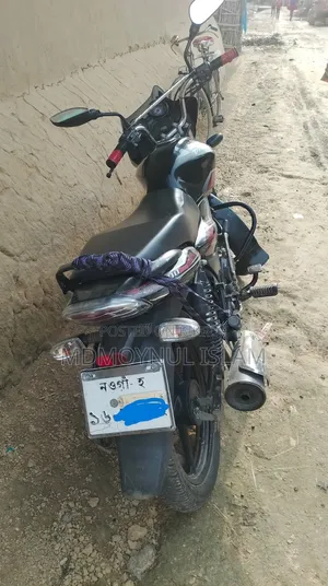 Bajaj Discover 100 2017 Black