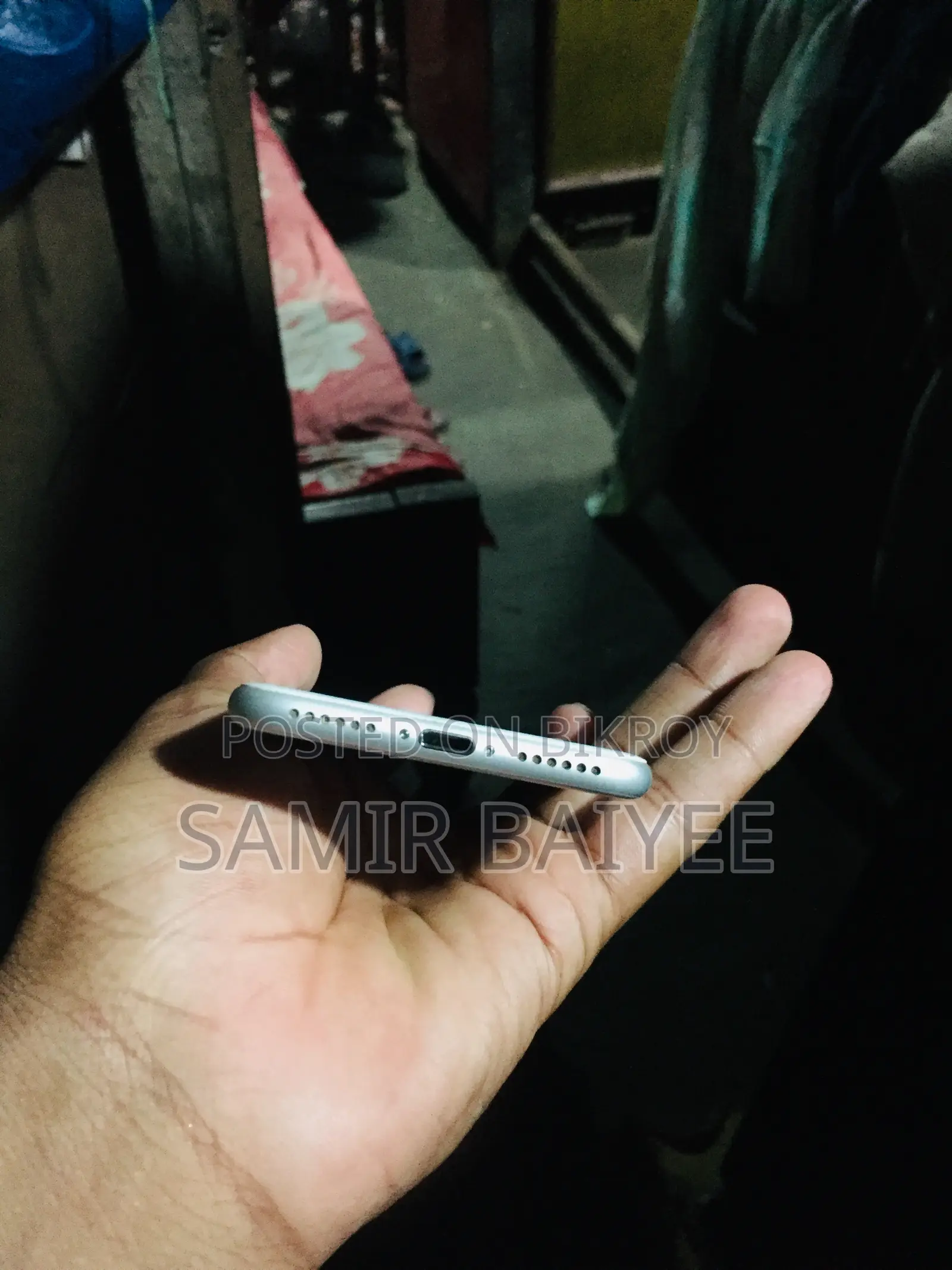 অ্যাপল আইফোন ৭ ৩২ জিবি রোজ গোল্ড