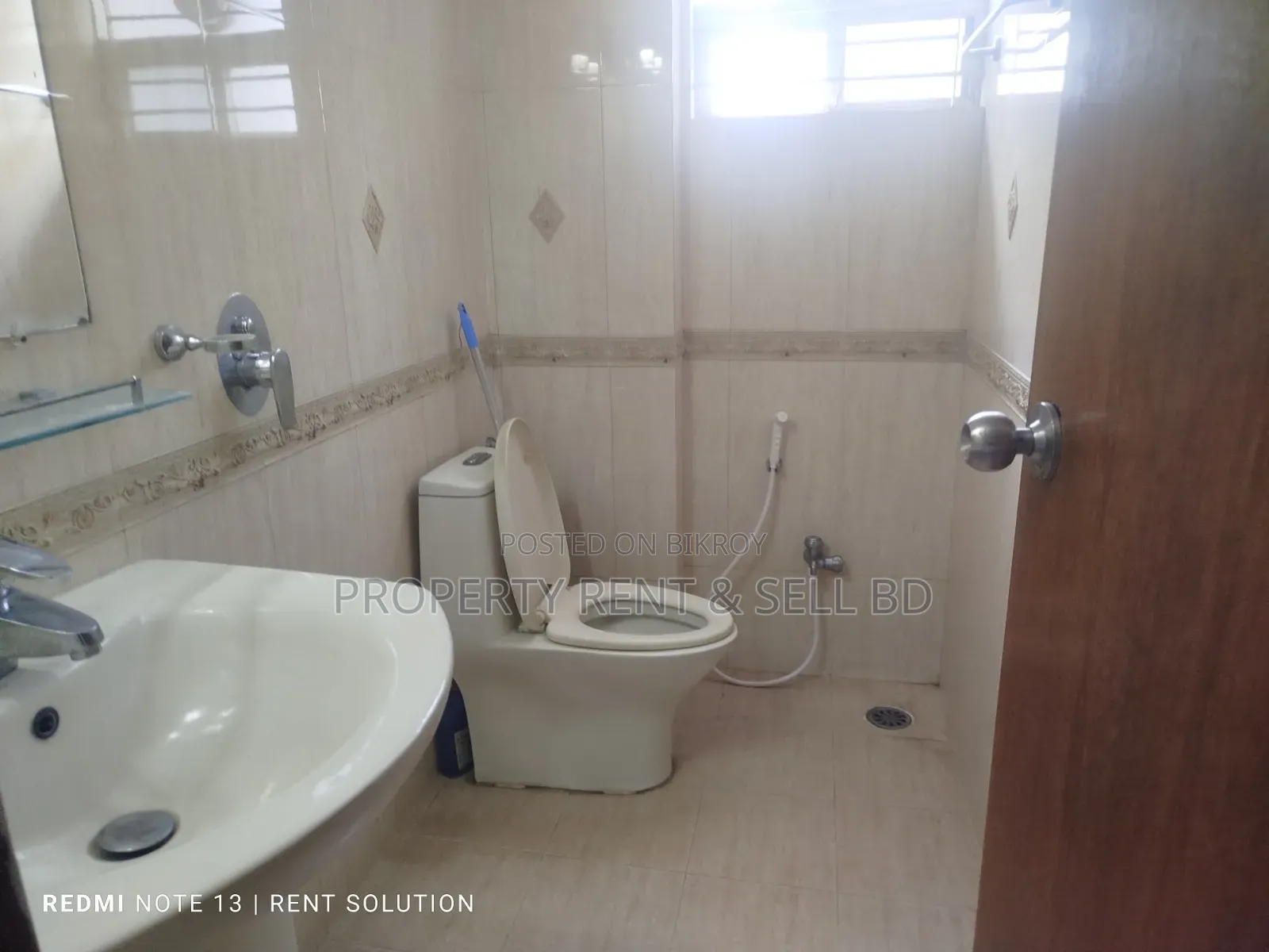 Furnished 3 Bedroom Apartment in Banani for Rent