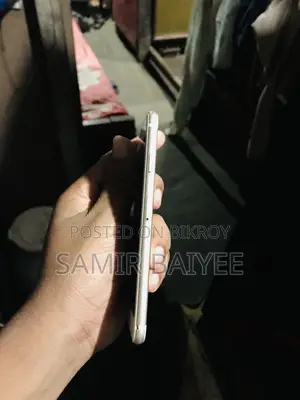 অ্যাপল আইফোন ৬ ৬৪ জিবি রোজ গোল্ড