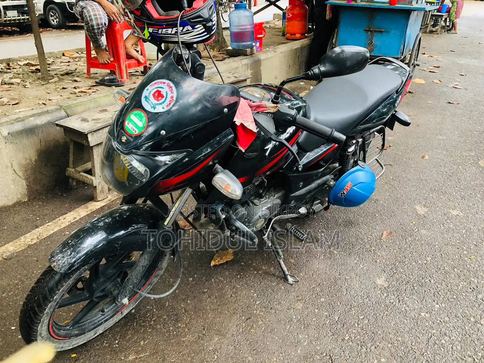 বাজাজ পালসার এন১৫০ ২০১৮ ব্ল্যাক