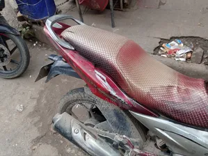 Bajaj Discover 125 2013 Red