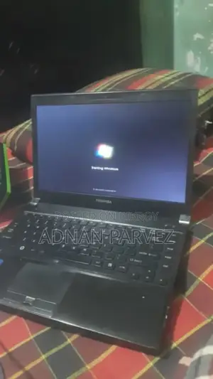 Laptop Toshiba Portege R830 4GB Intel Core I5 HDD 350GB
