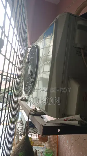 Media 1.5 Ton AC Fresh