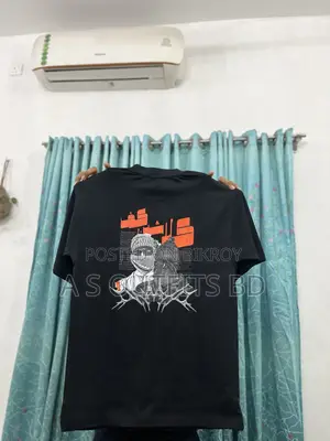 ড্রপ শোল্ডার টি-শার্ট