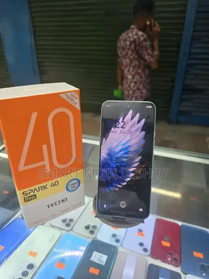 New Tecno Spark 40 Pro 128 GB Green