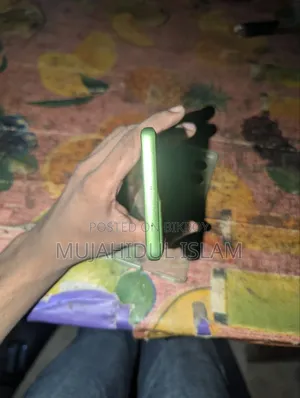মোটররোলা এজ ৫০ ফিউশন ২৫৬ জিবি গ্রিন