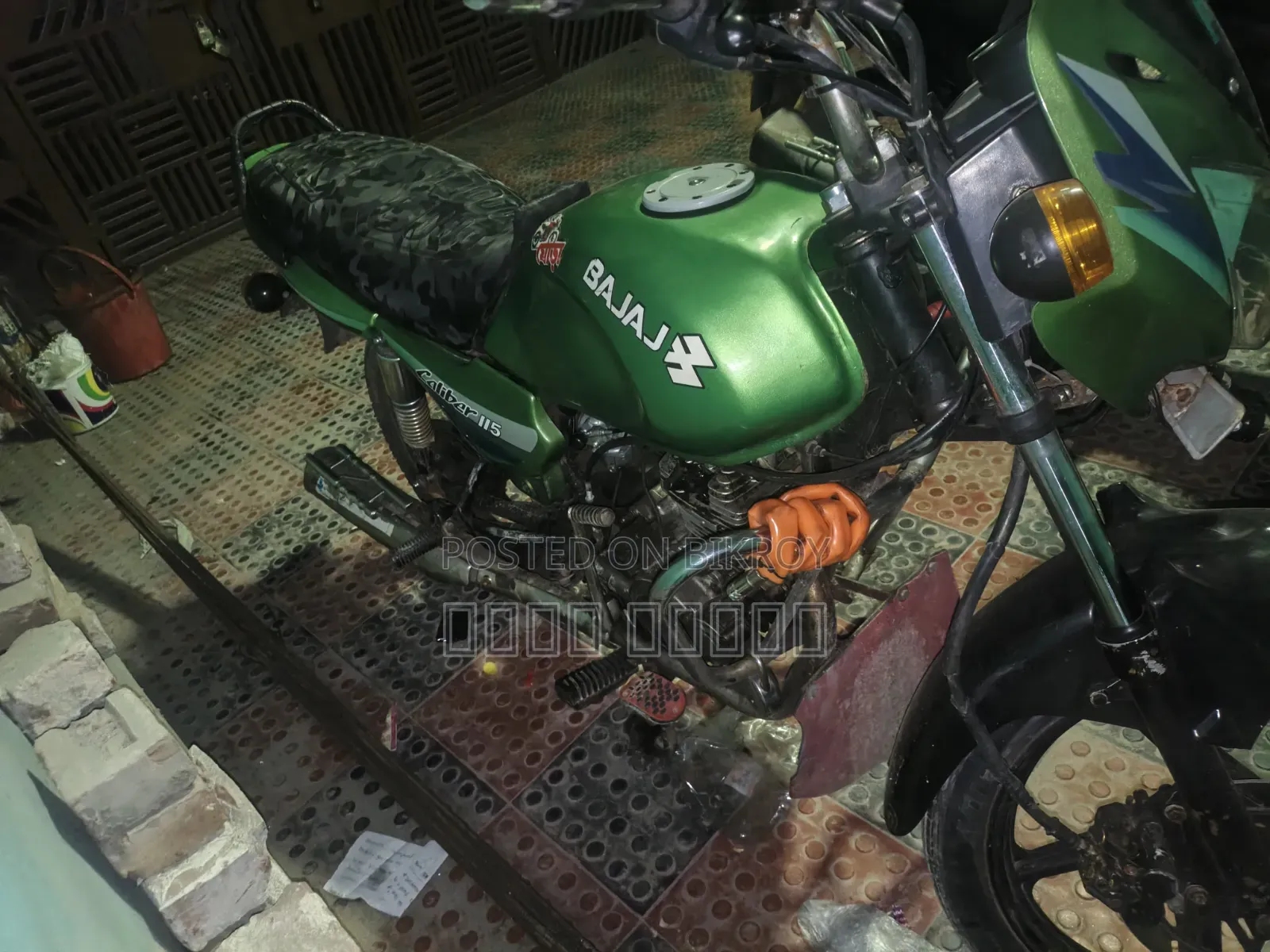 Bajaj 2002 Green