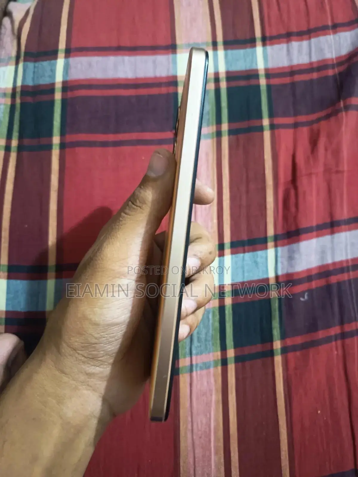 Vivo Y17 128 GB Orange
