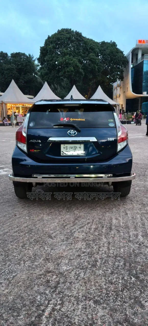 Toyota Aqua 2017 Black