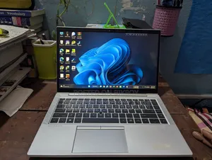 Laptop HP Elitebook 845 G8 16GB AMD Ryzen 5 SSD 512GB