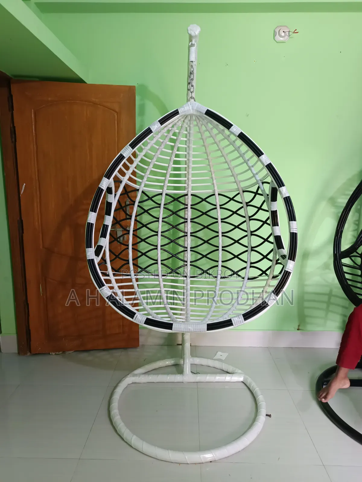 দ্য রয়্যাল মার্ট