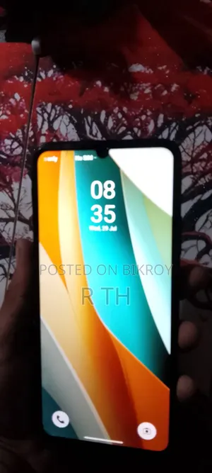 Symphony ATOM 5 64 GB Black