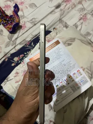 রিয়েলমি সি৫৩ ১২৮ জিবি গোল্ড