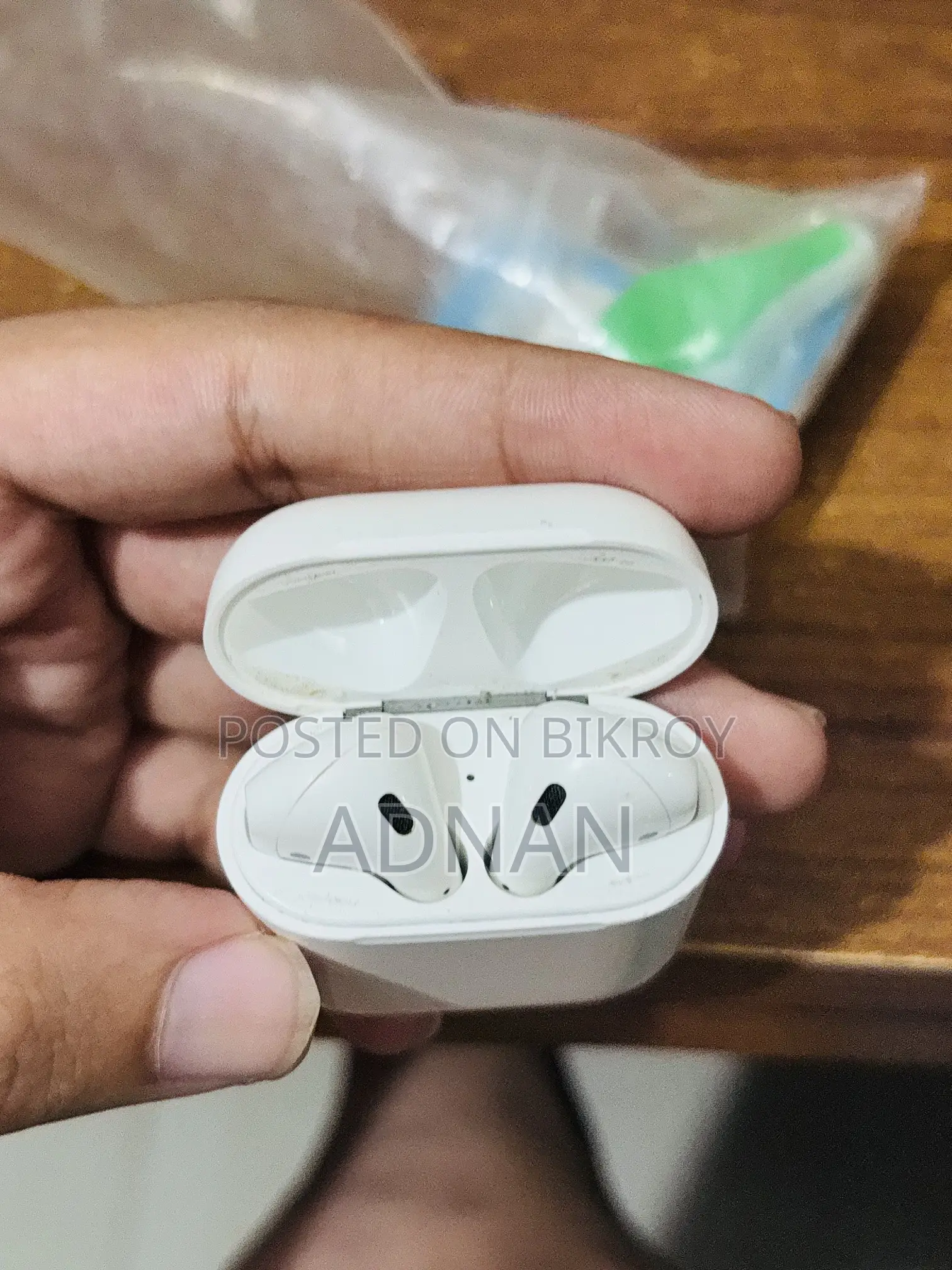এয়ারপডস ২য় প্রজন্ম আসল