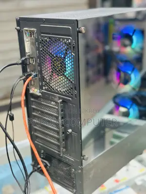 Desktop Computer 8GB AMD Ryzen 5 SSD 256GB