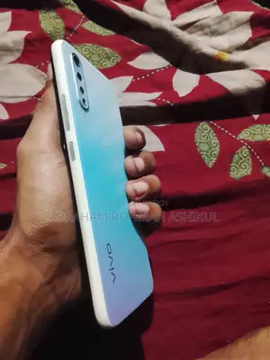 Vivo S1 128 GB Blue