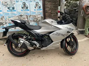 Suzuki Gixxer SF 2022 Silver