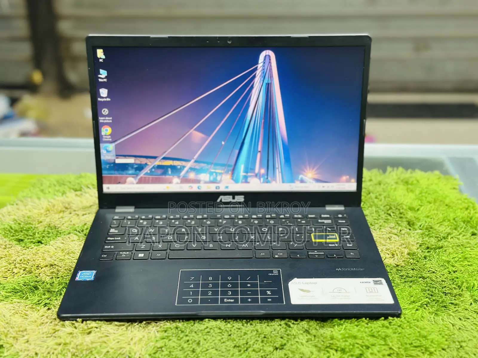 Laptop Asus Vivobook E410M 4GB Intel Pentium SSD 60GB