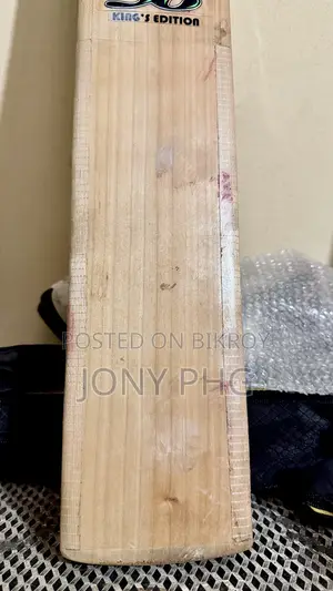 Players Bat