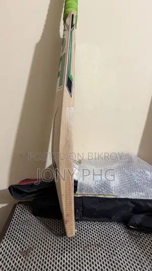 Players Bat
