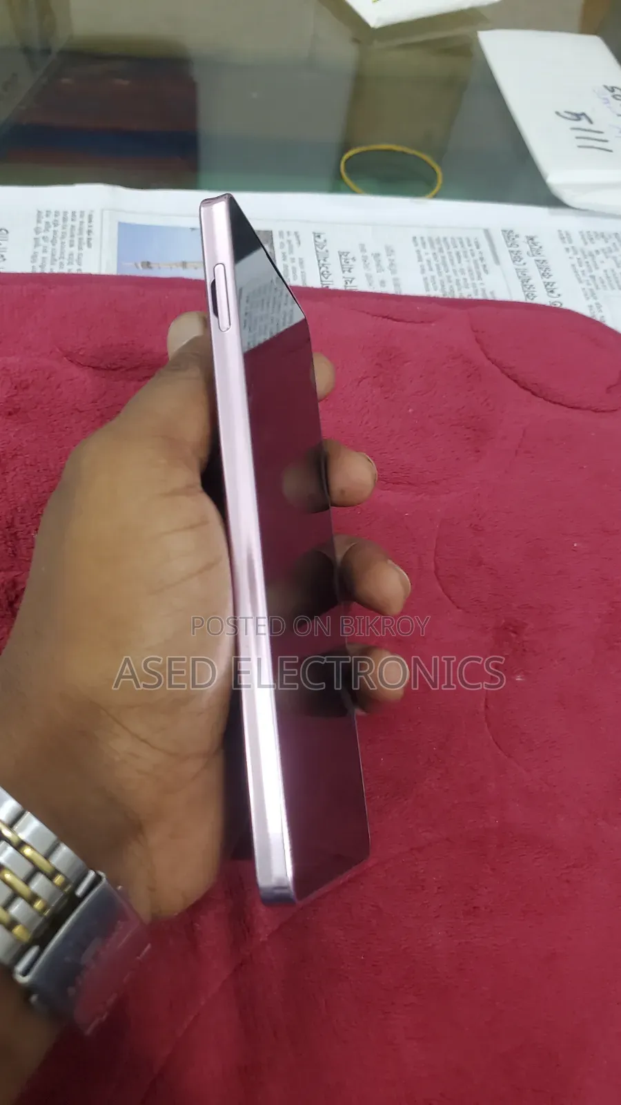 New Sharp Aquos Zero6 128 GB Purple