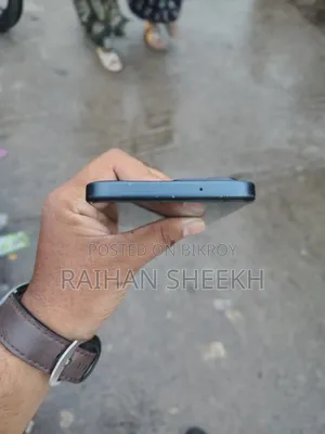 iQOO 128 GB Blue