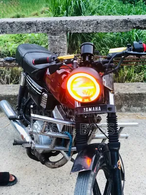 Yamaha 1996 Red
