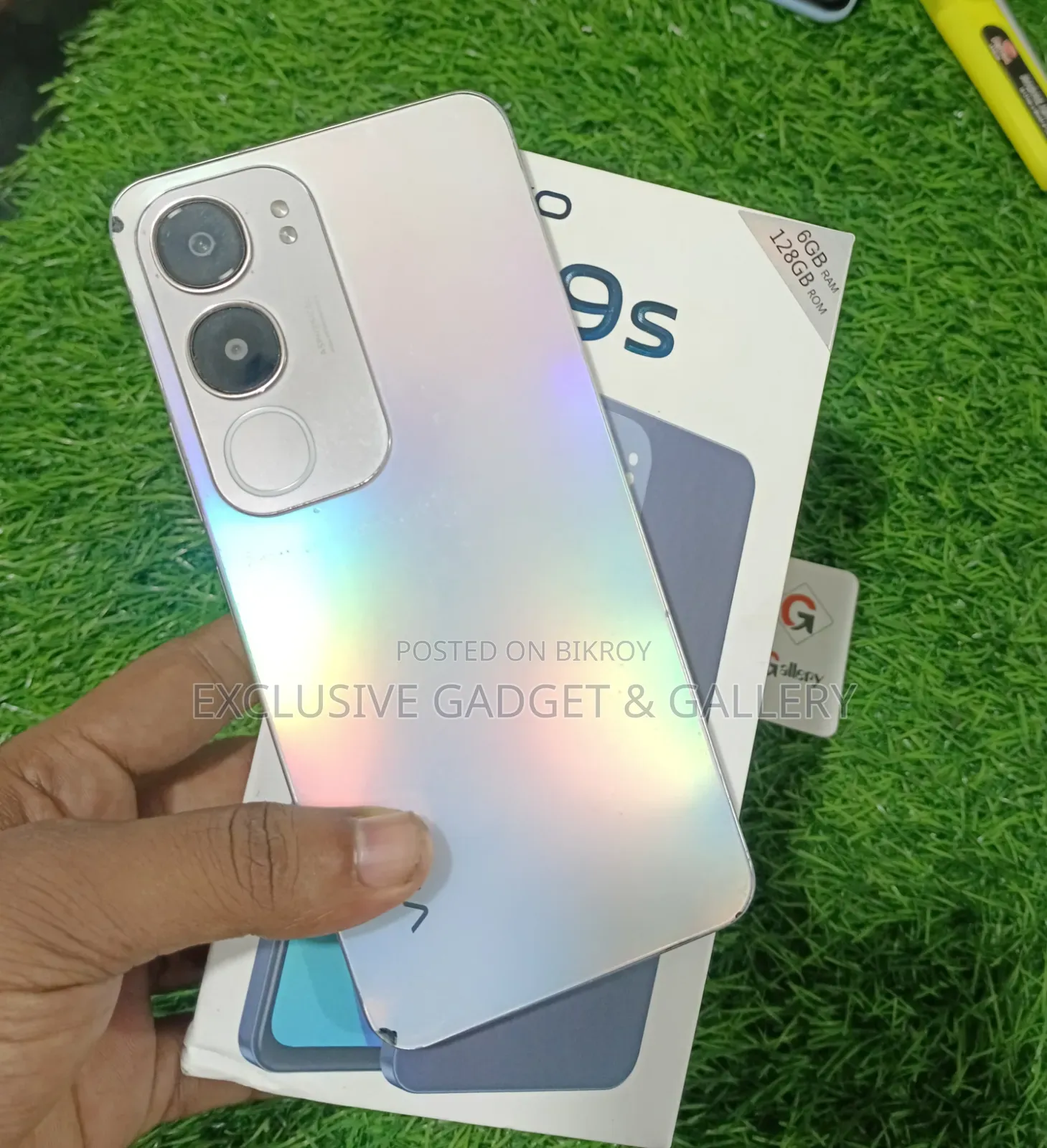 Vivo Y19s 128 GB White