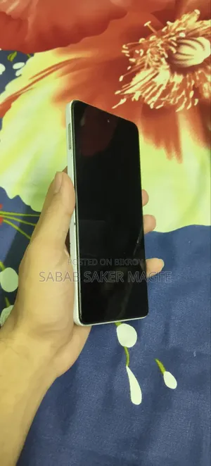 Infinix Hot 30 128 GB White