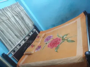 6 Feet/ 7 Feet Bed