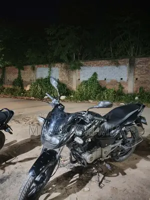 Bajaj Pulsar 150 2015 Black