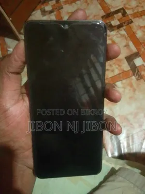 Vivo Y27 128 GB Black