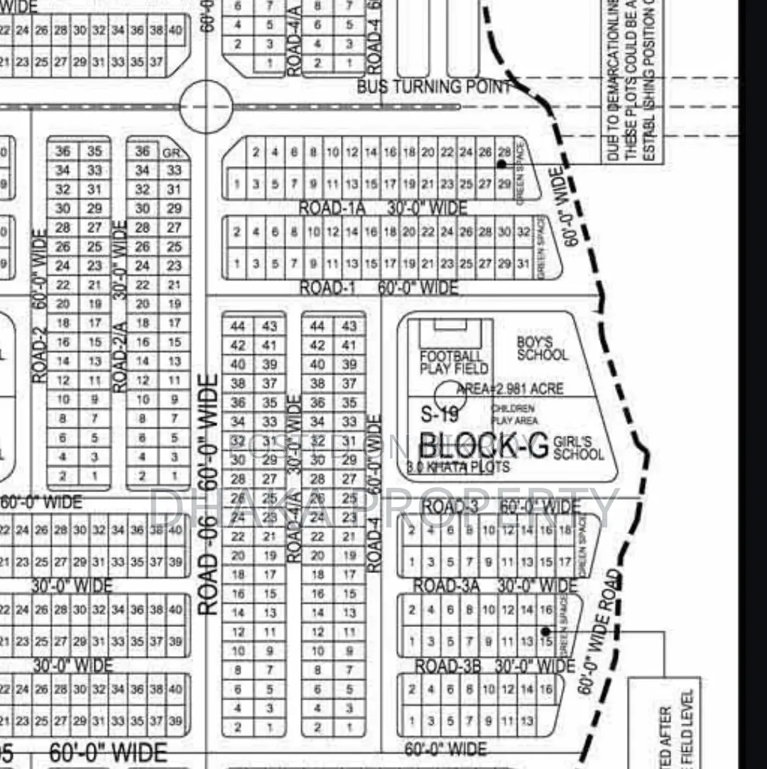 30ft Road 3 Katha Land North Facing at Sector-17/G