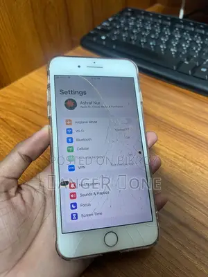 Apple iPhone 8 Plus 64 GB Gold