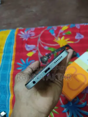 টেকনো স্পার্ক গো ১২৮ জিবি সাদা