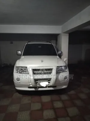 মিতসুবিশি পাজেরো ২০০৩ পার্ল