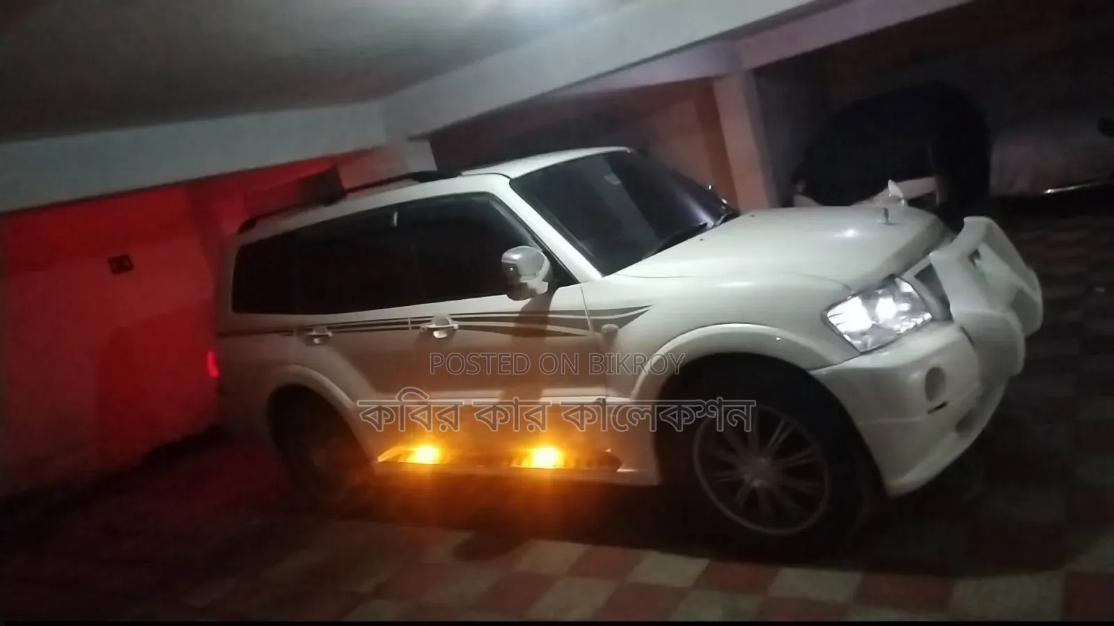 মিতসুবিশি পাজেরো ২০০৩ পার্ল