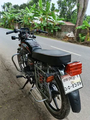 New Runner Bullet 100 2019 Black