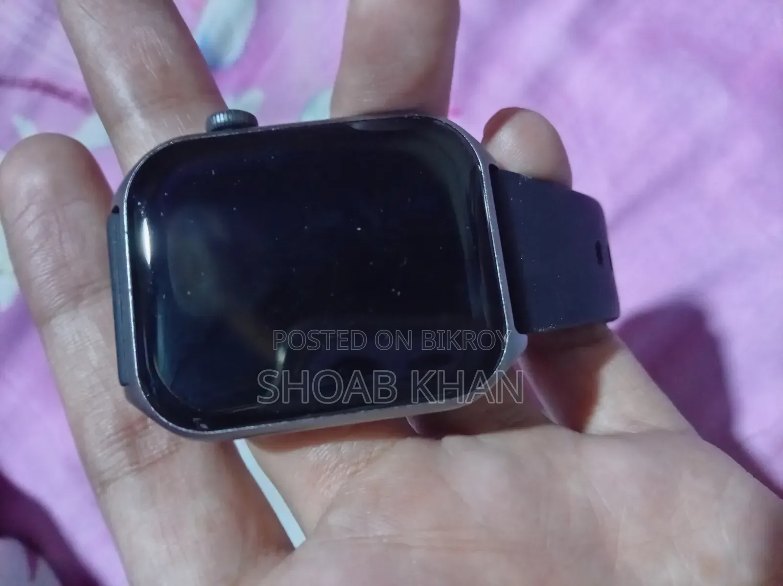 রিভারসং স্মার্ট ওয়াচ